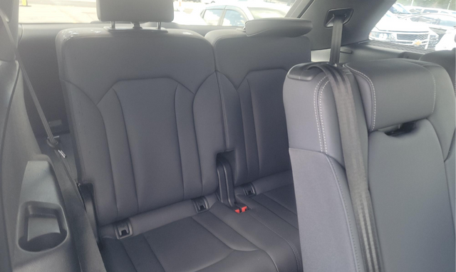 2025 Audi Q7 55 Premium Plus SUV