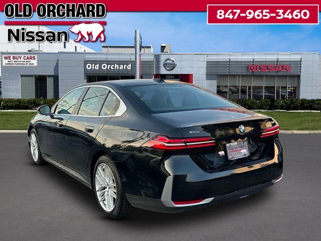2025 BMW 530i 530i xDrive Sedan