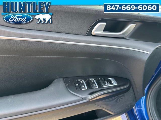 2024 Kia K5 GT-Line Sedan