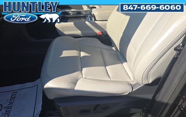 2025 Ford Expedition Active SUV