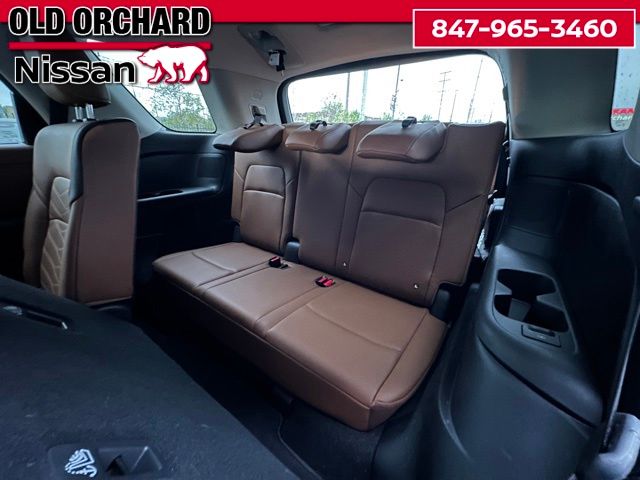 2025 Nissan Pathfinder Platinum SUV