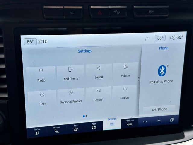 2022 Ford F-150 Lariat Truck SuperCrew Cab