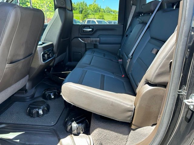 2023 GMC Sierra 3500 HD Denali Truck Crew Cab