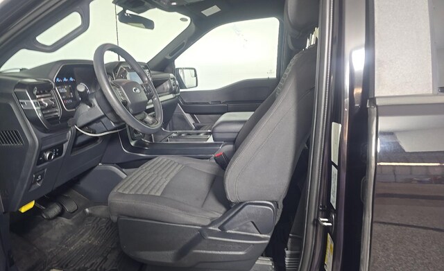 2023 Ford F-150 XL Truck SuperCrew Cab