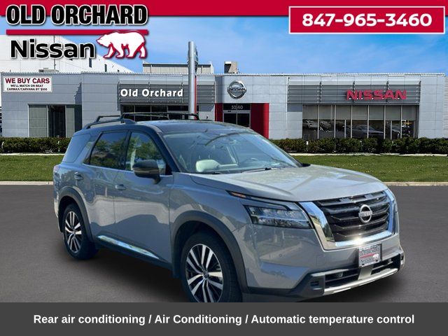 2023 Nissan Pathfinder Platinum SUV