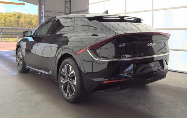 2024 Kia EV6 Wind SUV