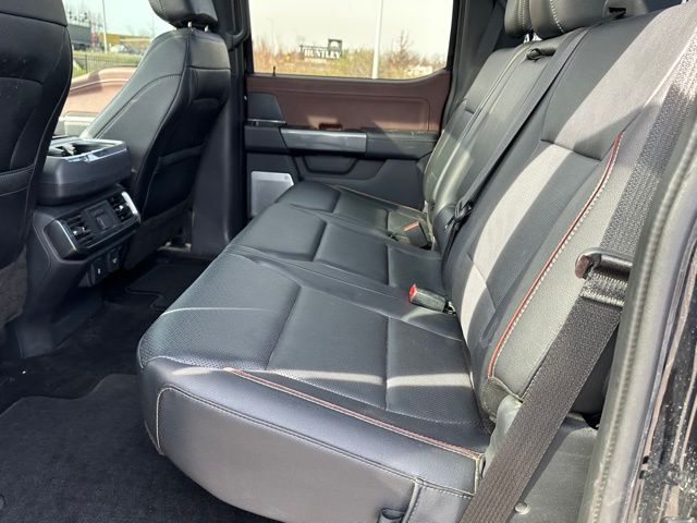 2022 Ford F-150 Lariat Truck SuperCrew Cab