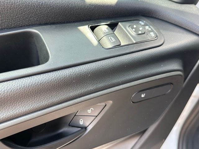 2025 Mercedes-Benz Sprinter 2500 Cargo 144 WB Van Cargo Van