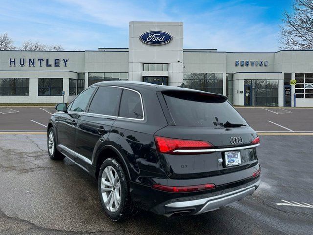 2025 Audi Q7 55 Premium Plus SUV