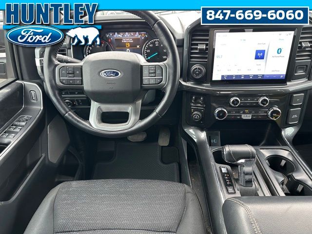 2022 Ford F-150 XLT Truck SuperCrew Cab