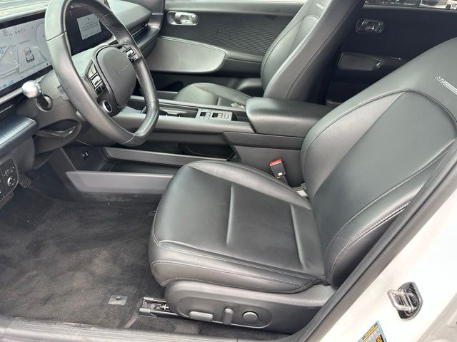 2023 Hyundai IONIQ 6 SEL Sedan