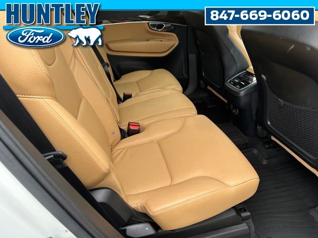 2018 Volvo XC90 T5 Momentum SUV