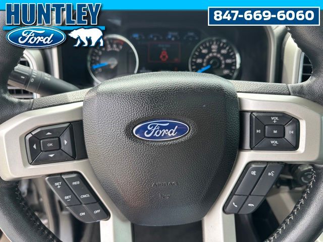 2017 Ford F-150 Lariat Truck SuperCrew Cab