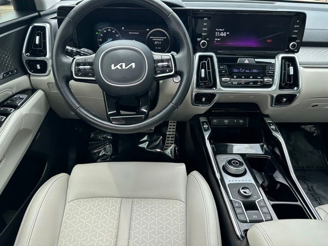 2023 Kia Sorento Hybrid EX SUV