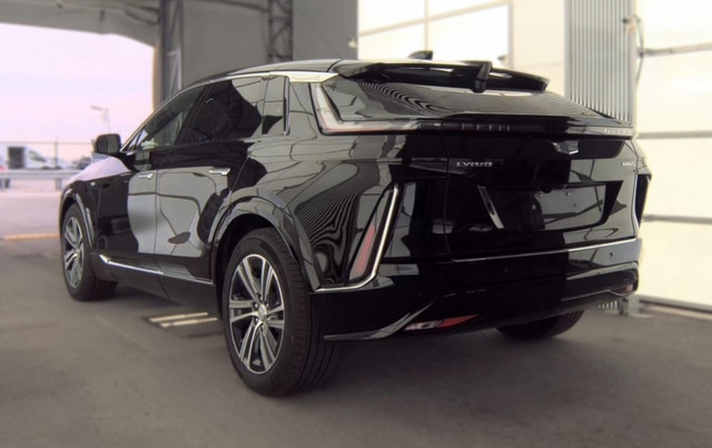 2024 CADILLAC LYRIQ Luxury SUV