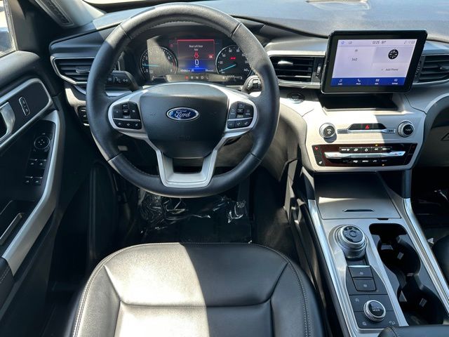 2024 Ford Explorer XLT SUV