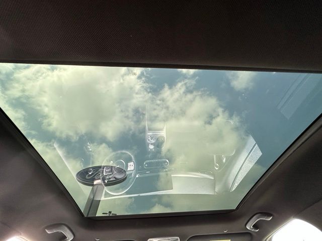 2023 Genesis GV60 Advanced SUV