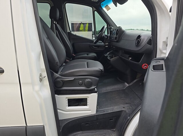 2024 Mercedes-Benz Sprinter 2500 Crew 144 WB Van