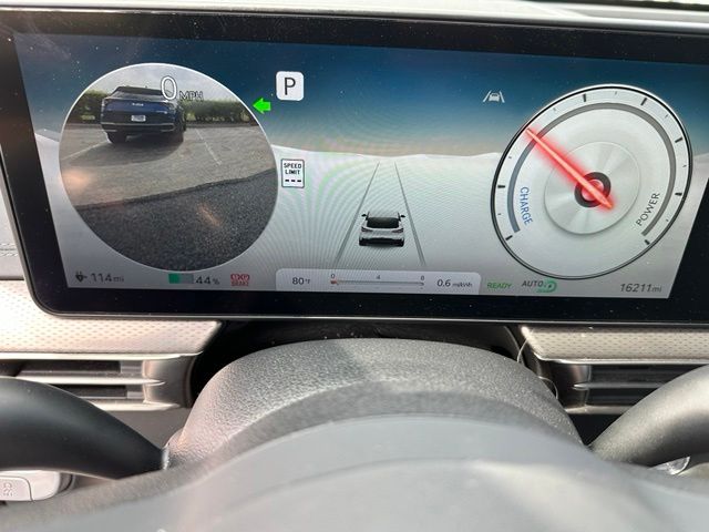 2023 Genesis GV60 Advanced SUV