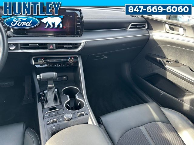 2024 Kia K5 GT-Line Sedan