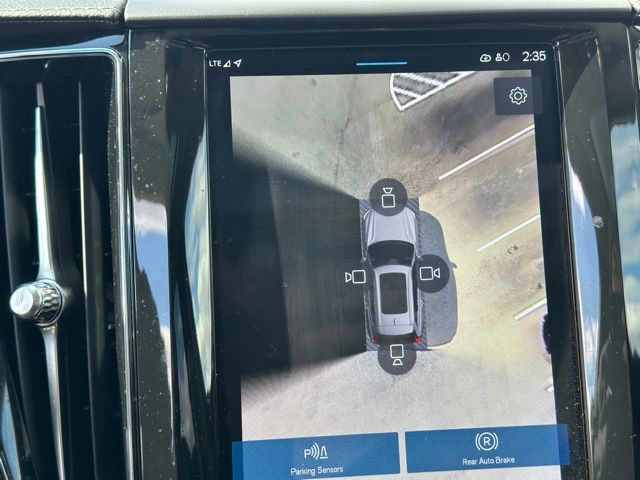 2024 Volvo XC60 plug-in hybrid Ultimate SUV