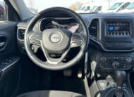 2019 Jeep Cherokee Latitude SUV