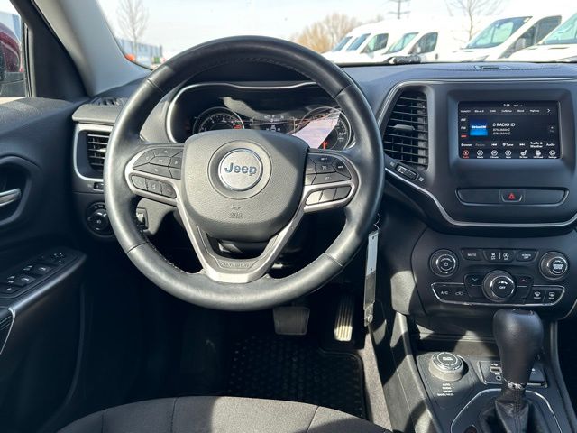 2019 Jeep Cherokee Latitude SUV