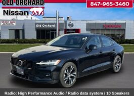2024 Volvo S60 B5 Core Dark Theme Sedan