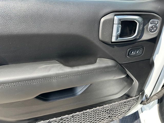 2021 Jeep Wrangler Unlimited Sahara Altitude SUV
