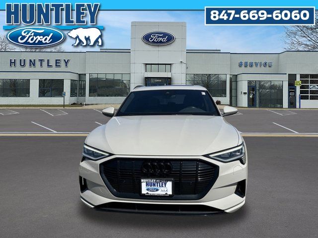 2022 Audi e-tron Premium Plus SUV