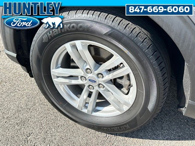 2023 Ford Explorer XLT SUV