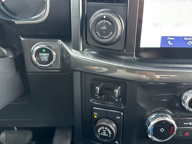 2022 Ford F-150 XLT Truck SuperCrew Cab