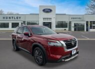 2023 Nissan Pathfinder SL SUV
