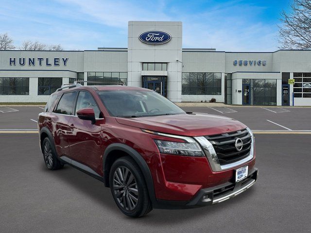 2023 Nissan Pathfinder SL SUV