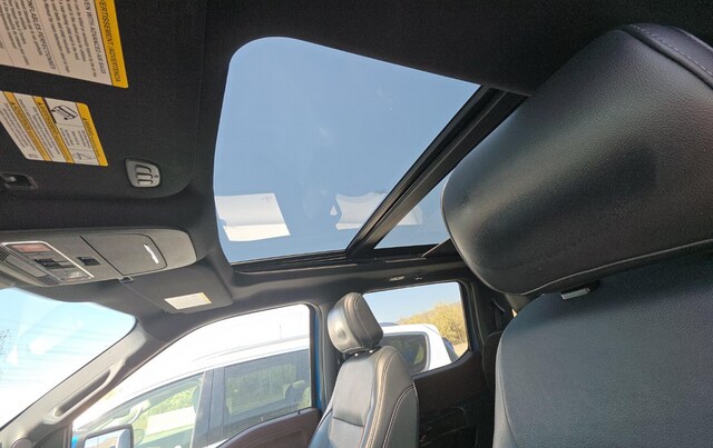 2021 Ford F-150 Lariat Truck SuperCrew Cab