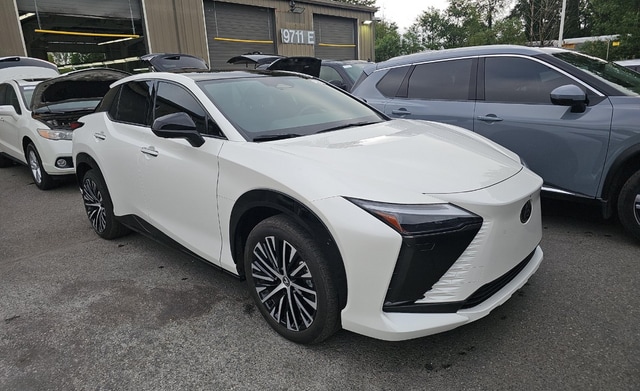 Used 2023 Lexus RZ Luxury with VIN JTJAAAAB9PA014701 for sale in Skokie, IL