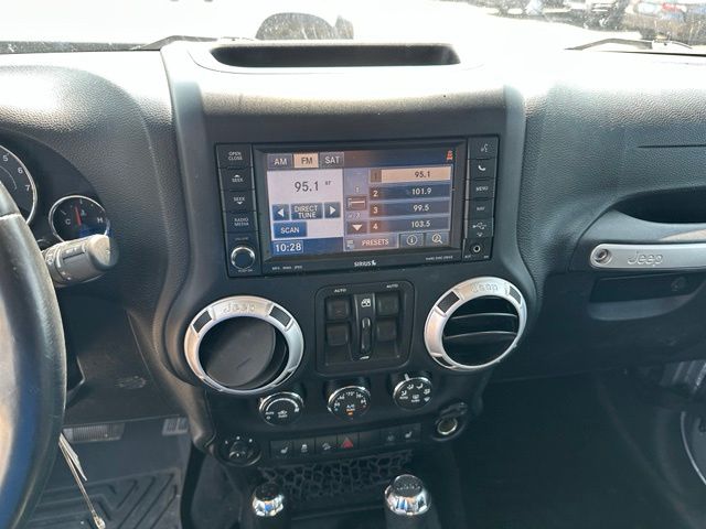 2015 Jeep Wrangler Unlimited Unlimited Sahara SUV