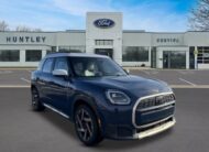 2025 MINI SE Countryman Signature Plus SUV