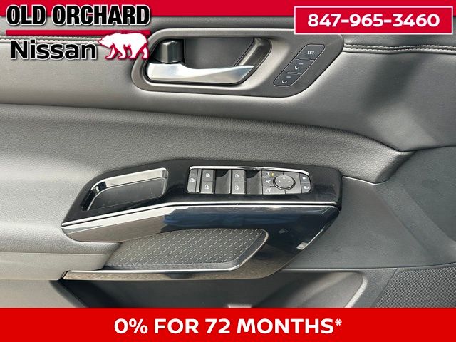 2026 Nissan Pathfinder Platinum SUV