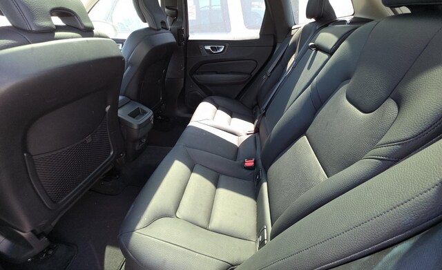 2025 Volvo XC60 B5 Plus SUV