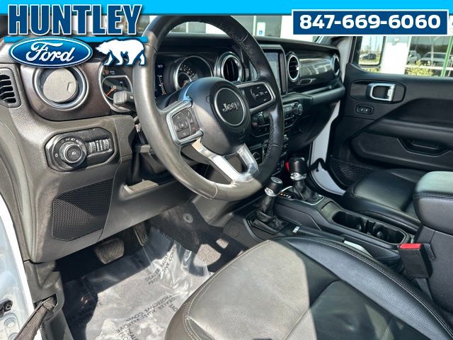 2021 Jeep Wrangler Unlimited Sahara Altitude SUV