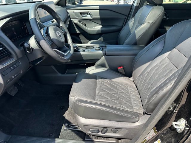 2024 Nissan Rogue Platinum SUV