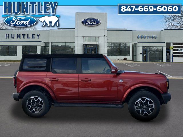 2022 Ford Bronco Outer Banks SUV