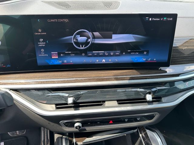 2025 BMW X6 xDrive40i SUV