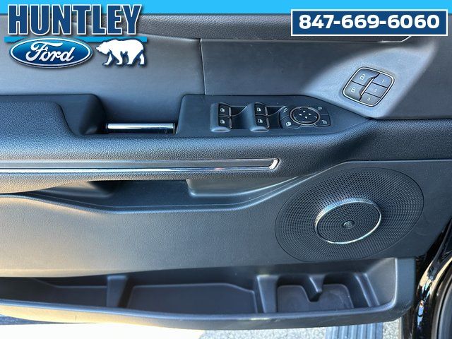 2022 Ford Expedition Max Limited SUV