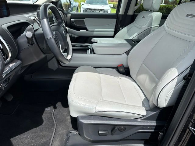 2025 Ford Expedition Platinum SUV