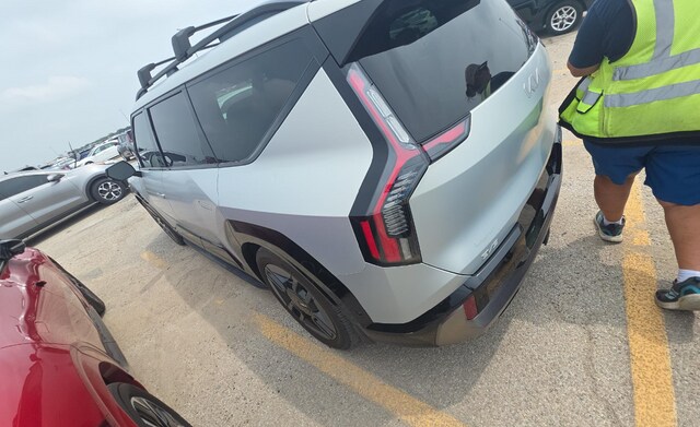 2024 Kia EV9 GT-Line SUV