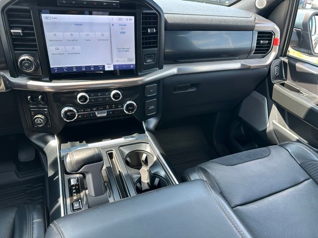 2023 Ford F-150 Raptor Truck SuperCrew Cab