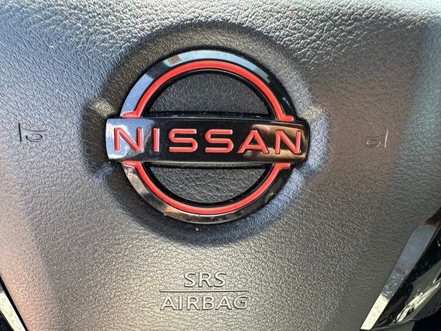 2025 Nissan Frontier PRO-4X Truck Crew Cab