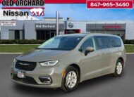 2023 Chrysler Pacifica Touring L Van Passenger Van